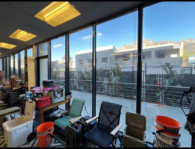 246M² OFFICE TO LET IN WOODSTOCK